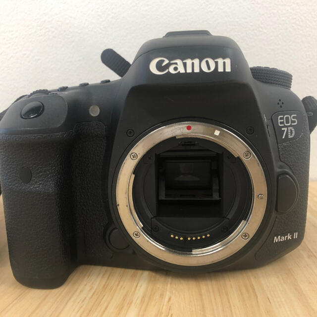 【最終値下げ】Canon 7Dmark2 ボディ一眼レフ