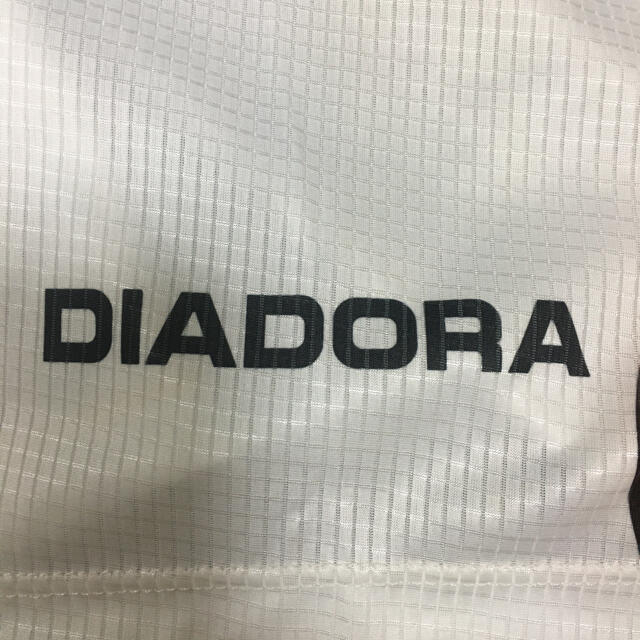DIADORA(ディアドラ)のタグ付き！新品未使用　ASローマ ハーフパンツ　diadora スポーツ/アウトドアのサッカー/フットサル(ウェア)の商品写真