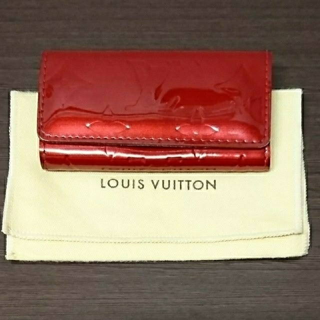 LOUIS VUITTON(ルイヴィトン)のあこたま様専用ページですLouis Vuittonキーケース レディースのファッション小物(キーケース)の商品写真