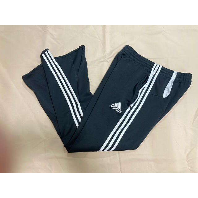 adidas(アディダス)のadidas アディダス ジャージ メンズのパンツ(その他)の商品写真