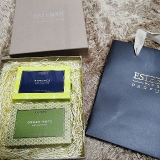 ESTEBAN PARIS PARFMS♡カードフレグランス(ユニセックス)