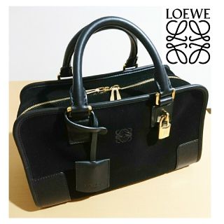 ロエベ(LOEWE)のロエベ  アマソナ28  ブラック スエード(ハンドバッグ)