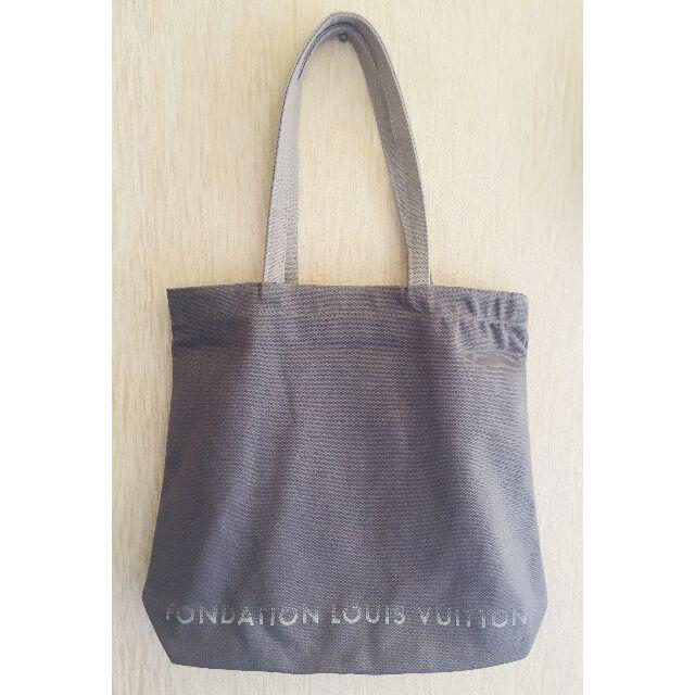 ルイヴィト LOUIS ルイヴィトン美術館 トートバッグ グレーの通販 by
