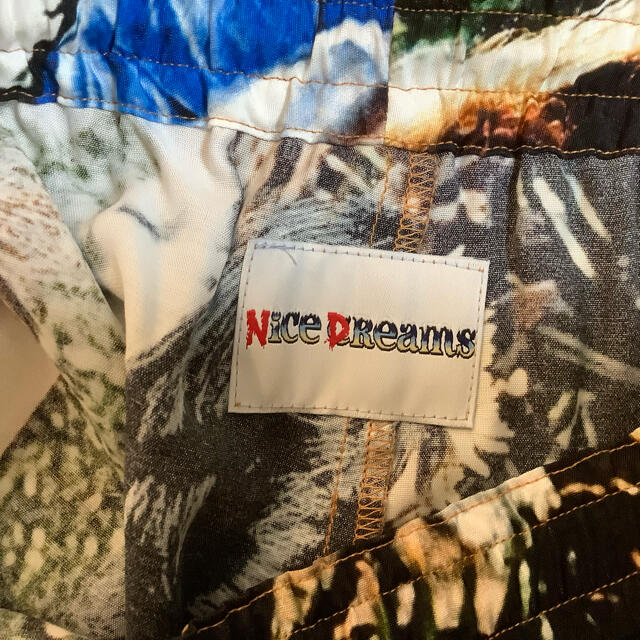 WACKO MARIA(ワコマリア)の新品　ワコマリア  NICE DREAMS HAWAIIAN SHORTS メンズのパンツ(ショートパンツ)の商品写真