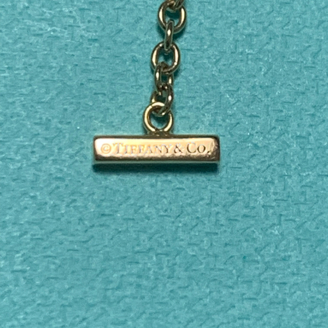 Tiffany & Co.(ティファニー)のティファニー　Tスマイル　ブレスレット レディースのアクセサリー(ブレスレット/バングル)の商品写真