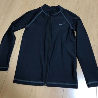 ナイキ(NIKE)のNIKE ラッシュガード　130(水着)