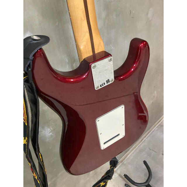 Fender(フェンダー)のフェンダーメキシコ　エレキギター　ストラトキャスター　レフティー 楽器のギター(エレキギター)の商品写真