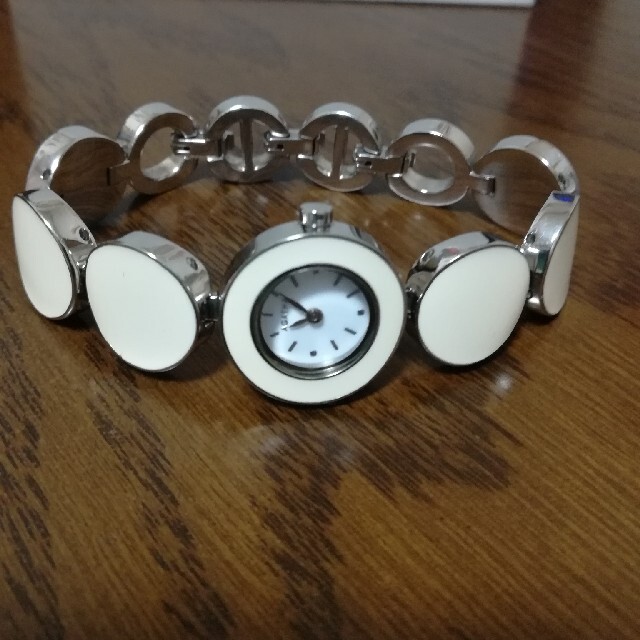 AGATHA(アガタ)の⚠maaさん専用⚠アガタパリ　時計 レディースのファッション小物(腕時計)の商品写真