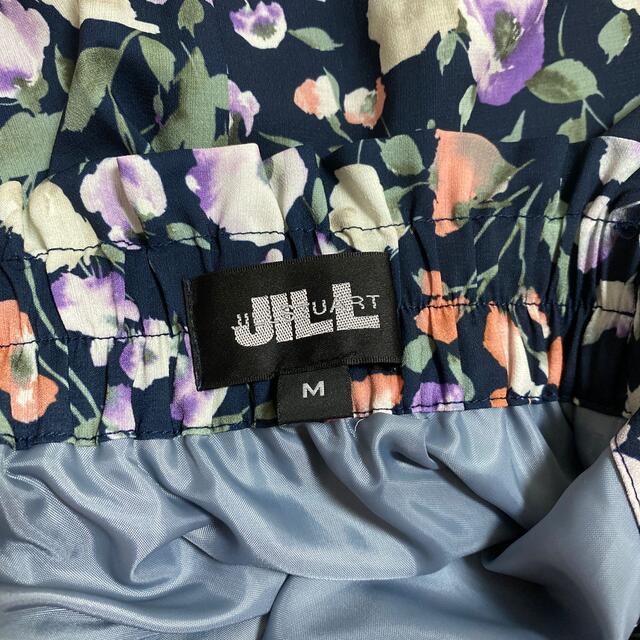 JILL by JILLSTUART(ジルバイジルスチュアート)の【未使用】JILL by JILLSTUART 花柄スカート レディースのスカート(ひざ丈スカート)の商品写真