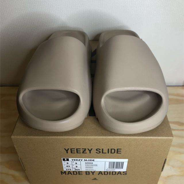 国内 adidas YEEZY SLIDE PURE イージー スライド ピュア