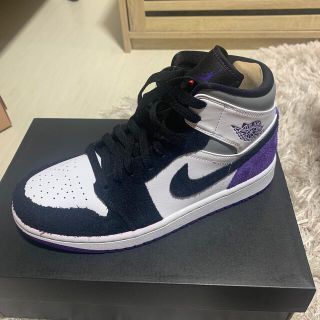 ナイキ(NIKE)の新品25cm NIKE AIR JORDAN1 MID SE ジョーダン紫白(スニーカー)