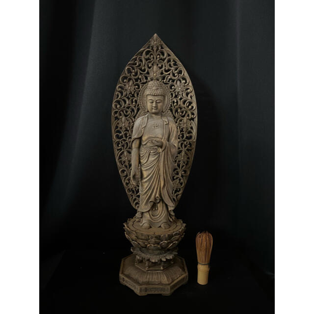 エンタメ/ホビー井波彫刻大型高52cm 仏教工芸　香樟材　古美術 仏師で仕上げ品 阿弥陀如来立像