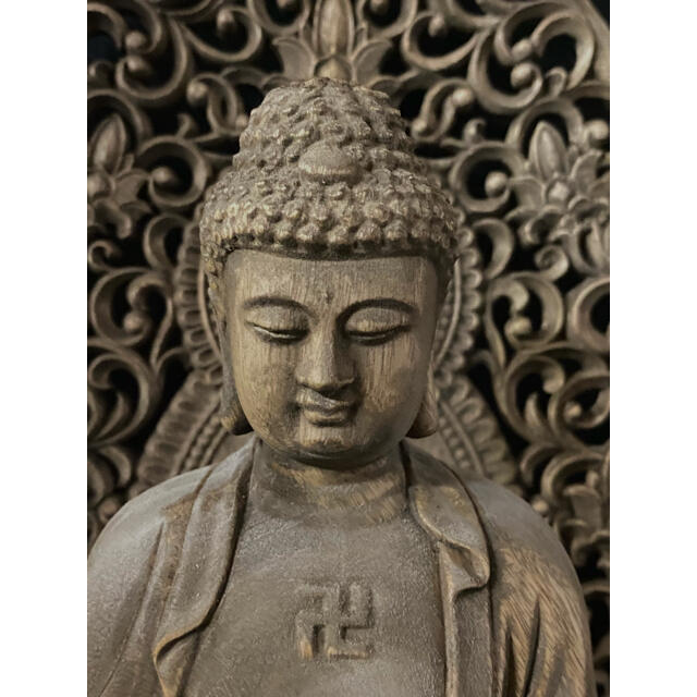 エンタメ/ホビー井波彫刻大型高52cm 仏教工芸　香樟材　古美術 仏師で仕上げ品 阿弥陀如来立像