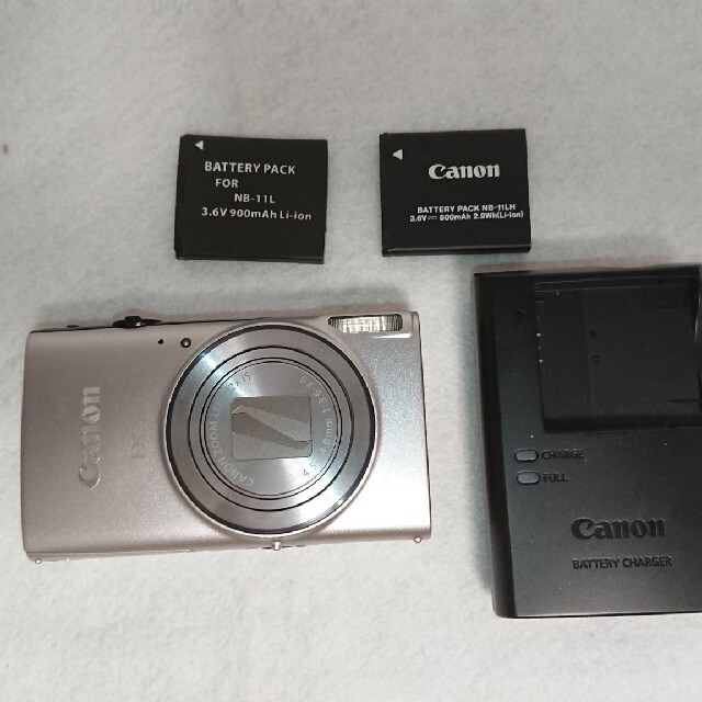(超美品) Canonデジカメ IXY640 シルバーカメラ