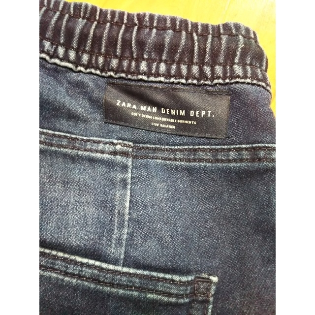 ZARA(ザラ)のZARA MAN SOFT STRETCH Denim jeansショートパンツ メンズのパンツ(ショートパンツ)の商品写真