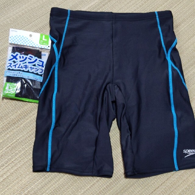 SPEEDO(スピード)のspeedo スイムパンツ　150cm　水着スイムキャップ キッズ/ベビー/マタニティのキッズ服男の子用(90cm~)(水着)の商品写真