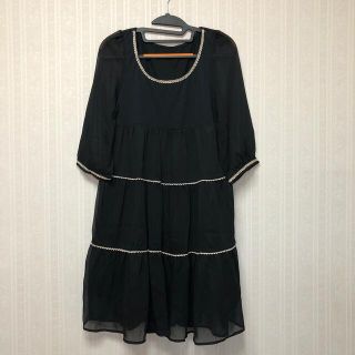 シフォン　ティアードワンピース(ひざ丈ワンピース)