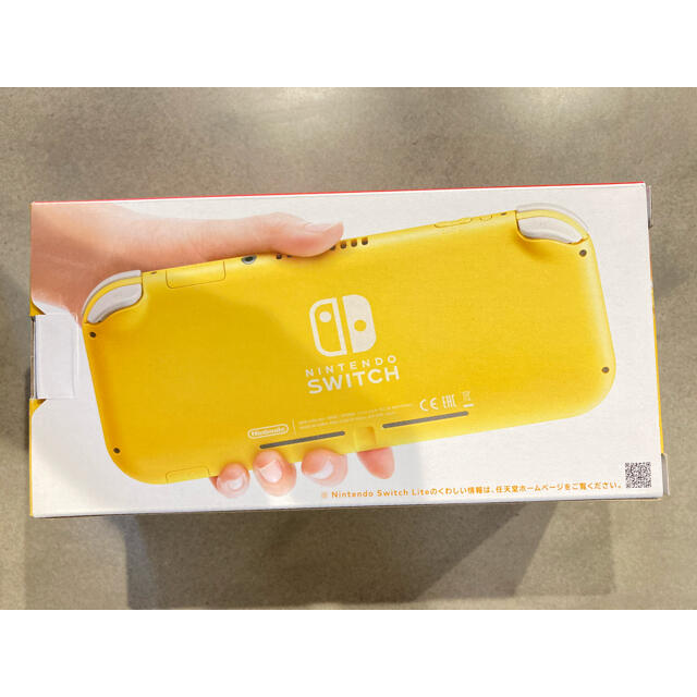 NINTENDO SWITCH LITE イエロー