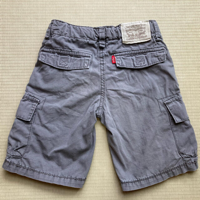 Levi's(リーバイス)のLevi's 子供服 ハーフパンツ ９０cm キッズ/ベビー/マタニティのキッズ服男の子用(90cm~)(パンツ/スパッツ)の商品写真