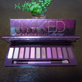 アーバンディケイ(Urban Decay)のUrban decay Naked Cheery アイシャドウパレット12色(アイシャドウ)