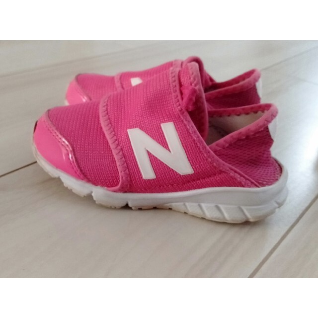 New Balance(ニューバランス)のメッシュ　スニーカー　スリッポン　New Balance キッズ/ベビー/マタニティのキッズ靴/シューズ(15cm~)(スニーカー)の商品写真