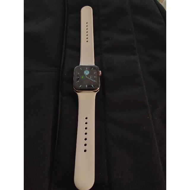 Apple Watch 4 GPS + cellular モデル 44mm