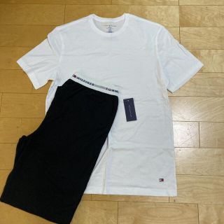 トミーヒルフィガー(TOMMY HILFIGER)のトミーヒルフィガー　ルームウェア　半袖　Tシャツ　ラウンジパンツ　2点セット　Ｍ(Tシャツ/カットソー(半袖/袖なし))