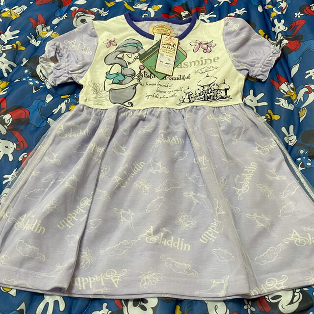 ジャスミン　110 キッズ/ベビー/マタニティのキッズ服女の子用(90cm~)(パジャマ)の商品写真