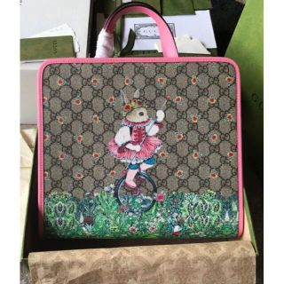グッチ コラボの通販 1 000点以上 Gucciを買うならラクマ グッチ コラボの通販 1 000点以上 Gucciを買うならラクマ