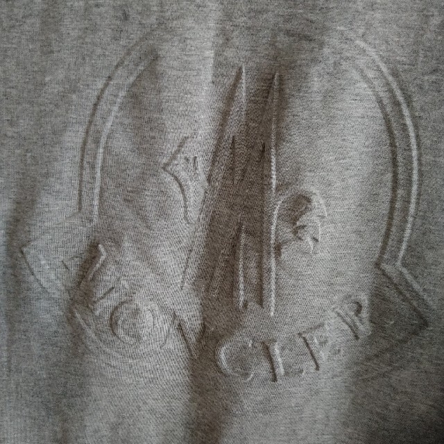 MONCLER(モンクレール)のMONCLER？　tシャツ レディースのトップス(Tシャツ(半袖/袖なし))の商品写真