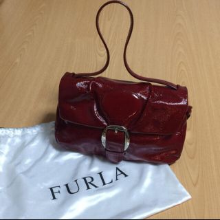 フルラ(Furla)のエナメルバッグ(ハンドバッグ)