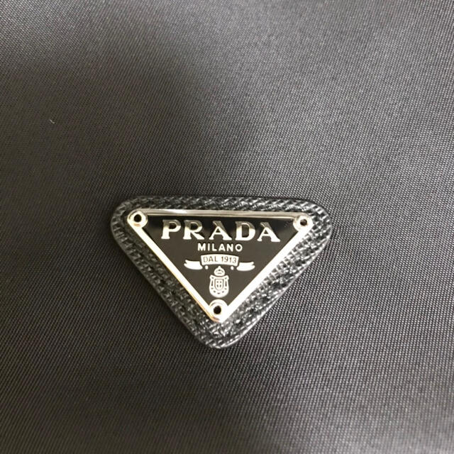 PRADA(プラダ)のPRADA プラダ 巾着 黒 ナイロン レディースのバッグ(その他)の商品写真