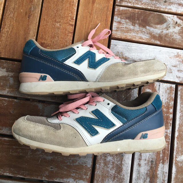 New Balance(ニューバランス)のjrienmam様専用　ニューバランス 996 スニーカー レディースの靴/シューズ(スニーカー)の商品写真