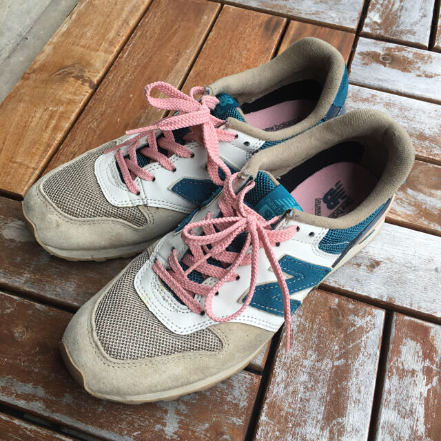 New Balance(ニューバランス)のjrienmam様専用　ニューバランス 996 スニーカー レディースの靴/シューズ(スニーカー)の商品写真