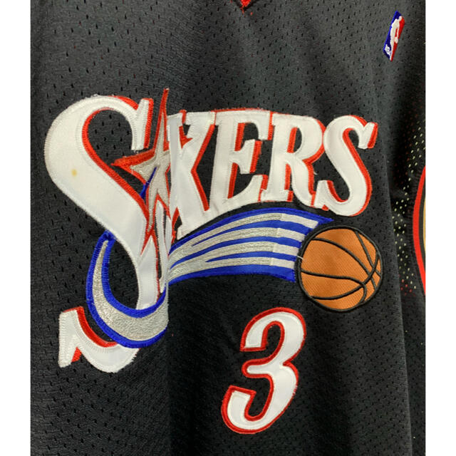 MITCHELL & NESS(ミッチェルアンドネス)のmitchell&ness sixers iverson 刺繍 メッシュ メンズのトップス(タンクトップ)の商品写真