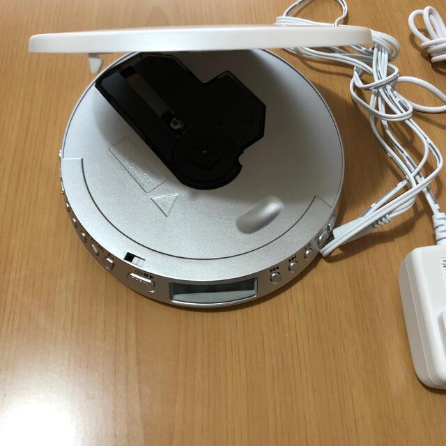 東芝(トウシバ)のCDプレーヤー スマホ/家電/カメラのテレビ/映像機器(DVDプレーヤー)の商品写真