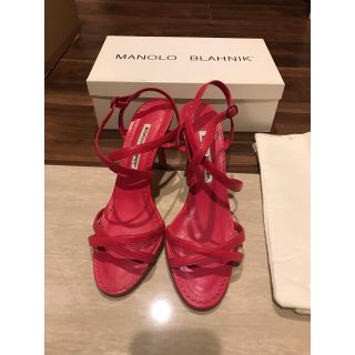 美品マノロブラニクストラップサンダル37.5 manolo blahnik