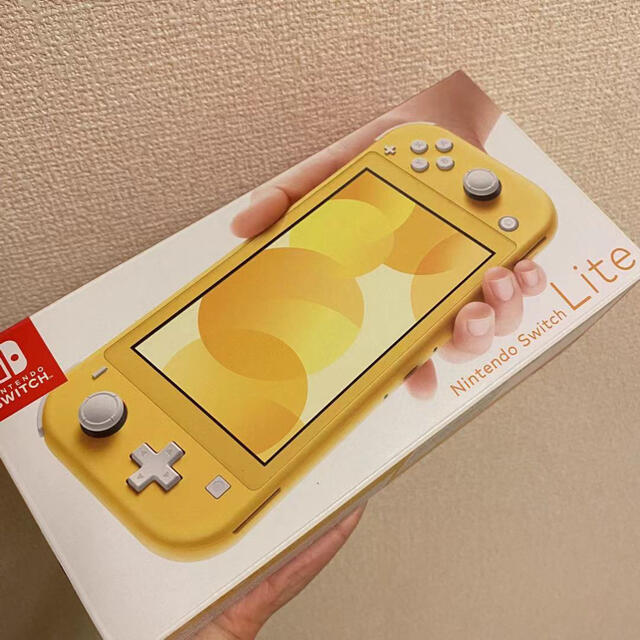 Nintendo Switch LITE 本体　ライト　イエロー　新品