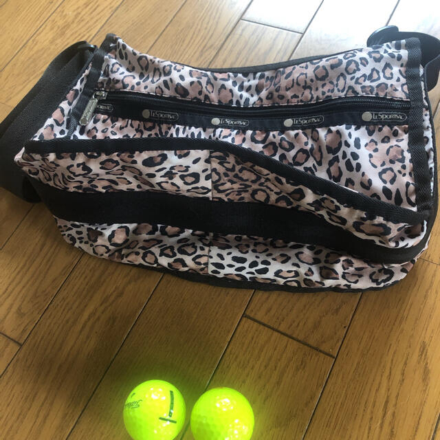 LeSportsac(レスポートサック)の【ヒョウ柄】LeSportsacショルダーバッグ レディースのバッグ(ショルダーバッグ)の商品写真