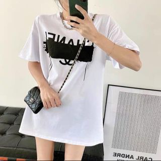 シャネル(CHANEL)の韓国　オーバーサイズ　白Tシャツ　ユニ　インポート(Tシャツ(半袖/袖なし))