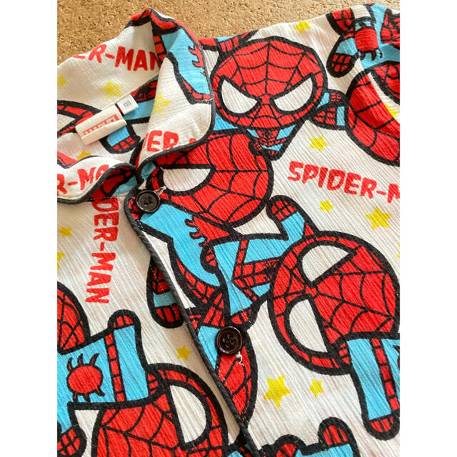 こづえ様専用✩︎130 スパイダーマン　パジャマ　夏用生地 半袖パジャマ キッズ/ベビー/マタニティのキッズ服男の子用(90cm~)(パジャマ)の商品写真