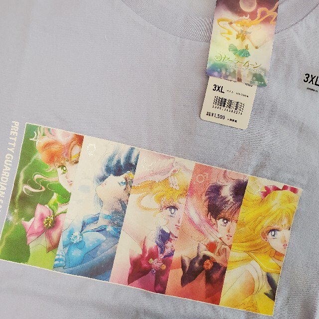 UNIQLO セーラームーン半袖Tシャツ　3XL