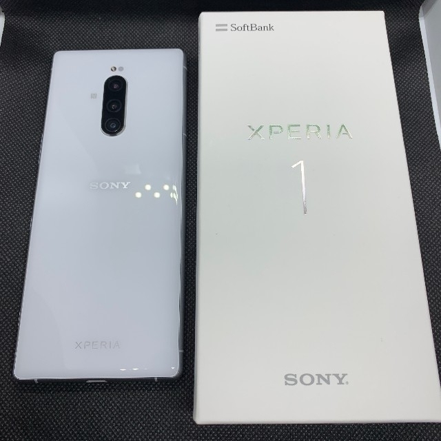 Xperia(エクスペリア)の【美品】Xperia 1 802SO ホワイト SIMロック解除済 スマホ/家電/カメラのスマートフォン/携帯電話(スマートフォン本体)の商品写真