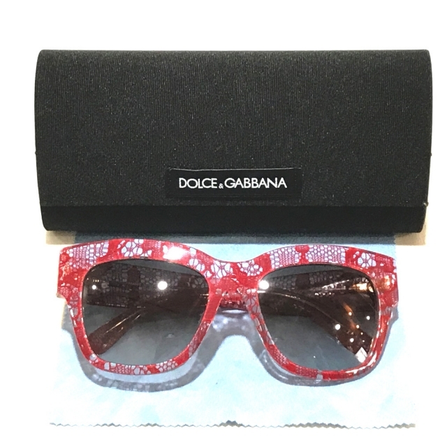 DOLCE&GABBANA(ドルチェアンドガッバーナ)の未使用 ドルチェアンドガッバーナDG4231-F レース柄 サングラス レッド レディースのファッション小物(サングラス/メガネ)の商品写真