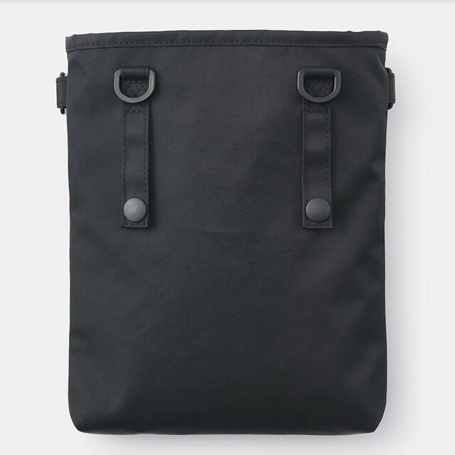 MUJI (無印良品)(ムジルシリョウヒン)の無印良品　撥水　ペン差し付きショルダーバッグ 黒 メンズのバッグ(ショルダーバッグ)の商品写真