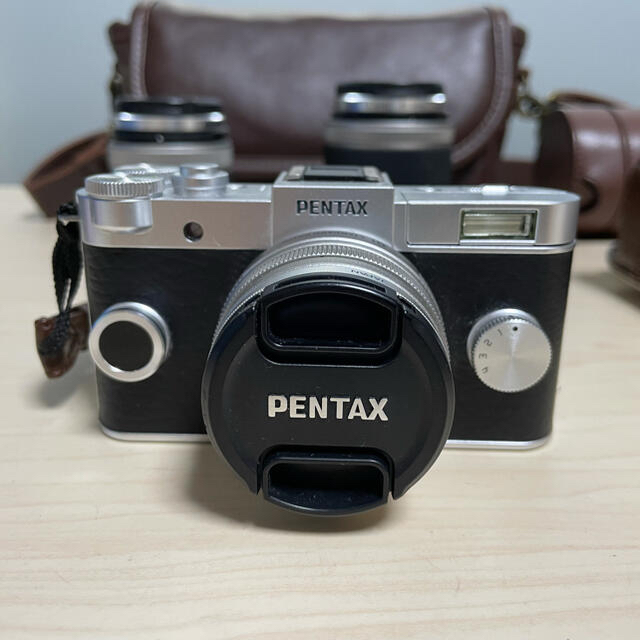 PENTAX Q−S1 シルバー トリプルレンズセット おまけ付きスマホ/家電/カメラ