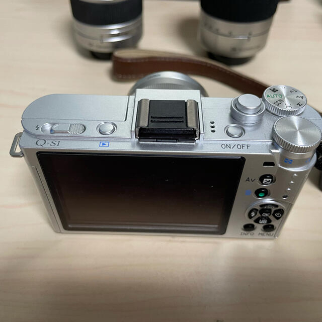 PENTAX Q−S1 シルバー トリプルレンズセット おまけ付きスマホ/家電/カメラ