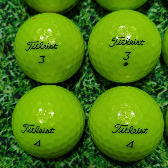 Titleist(タイトリスト)のタイトリスト　PRO V1　ロストボール　ゴルフボール　72 スポーツ/アウトドアのゴルフ(その他)の商品写真