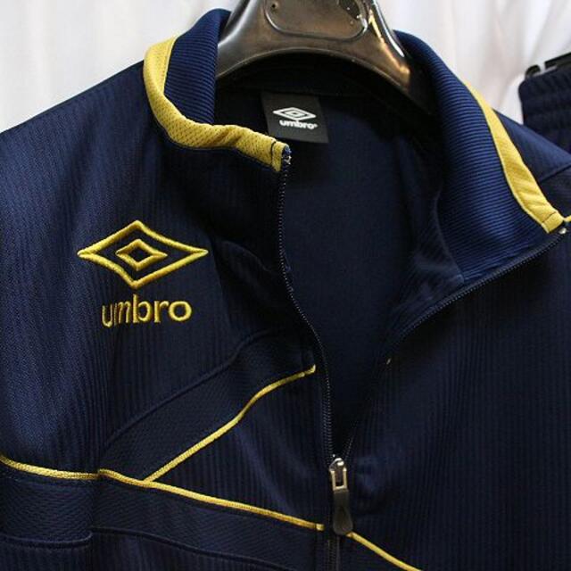 UMBRO(アンブロ)のアンブロ　高性能素材！ジャージ上下セットアップ　トラックトップパーカーＯサイズ メンズのトップス(ジャージ)の商品写真