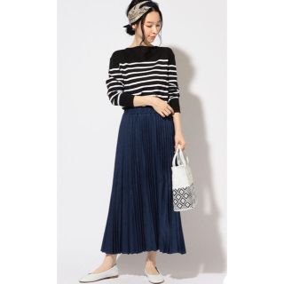 シップス(SHIPS)のSHIPSシップス　プリーツスカート　ロングスカート(ロングスカート)